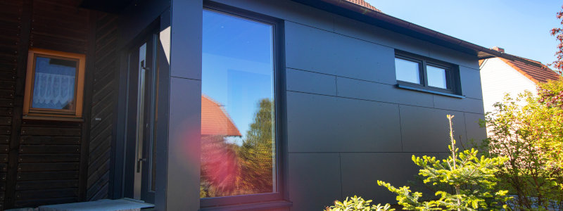 Hausanbau Fassadenverkleidung Kompaktplatte 8mm Dekor U090  Hausanbau Fassadenverkleidung Kompaktplatte 8mm Dekor U090