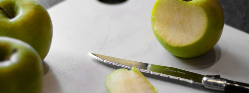 Schneidbrett mit gefräster Kante Schneidbrett mit gefräster Kante